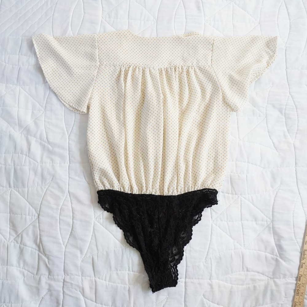 Free People Uptown Girl Flutter Bodysuit Polka Dot Tie Front Black Lace Thong S - Picture 6 of 9